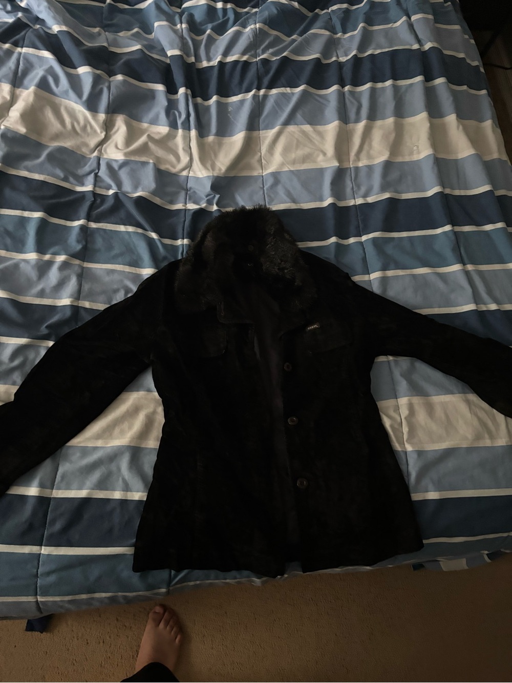 Guess Black Teddy Jacket with Plush Collar